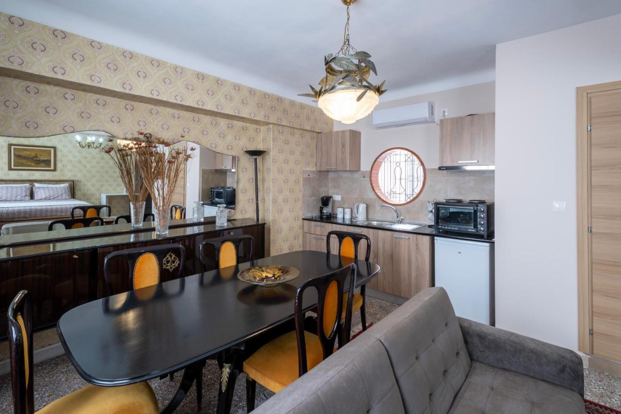 Ririka Athens Homes Extérieur photo